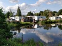 Notre camping avec nos mobil home vu sur étangs